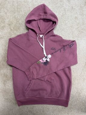 Billabong Sz M Mauve Pullover Hoodie with floral sleeve design